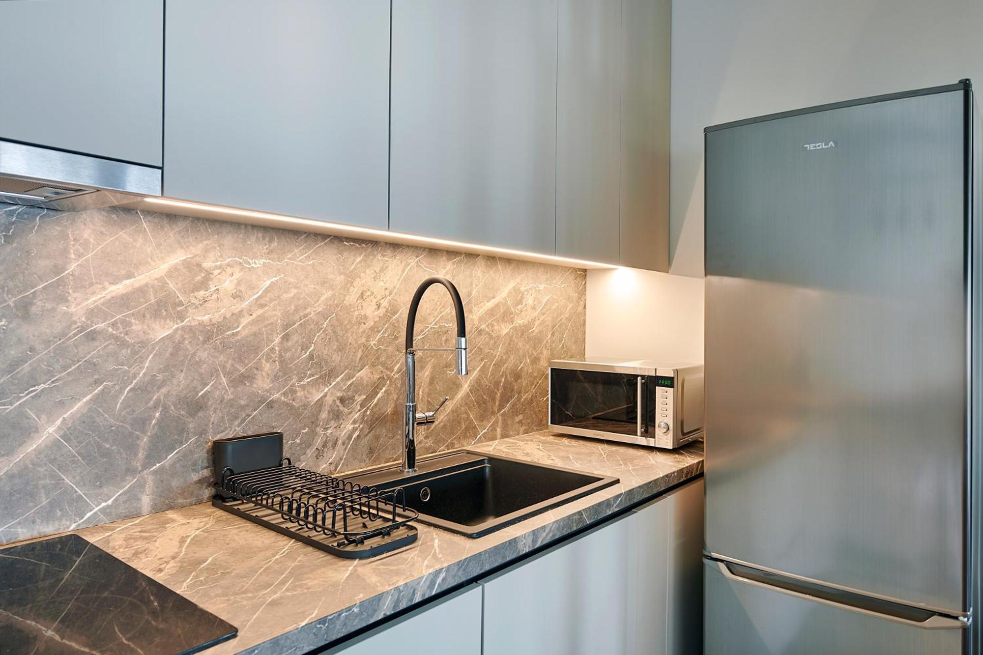 City-Center Apartment In Vibrant Monastiraki, Atenas Exterior foto