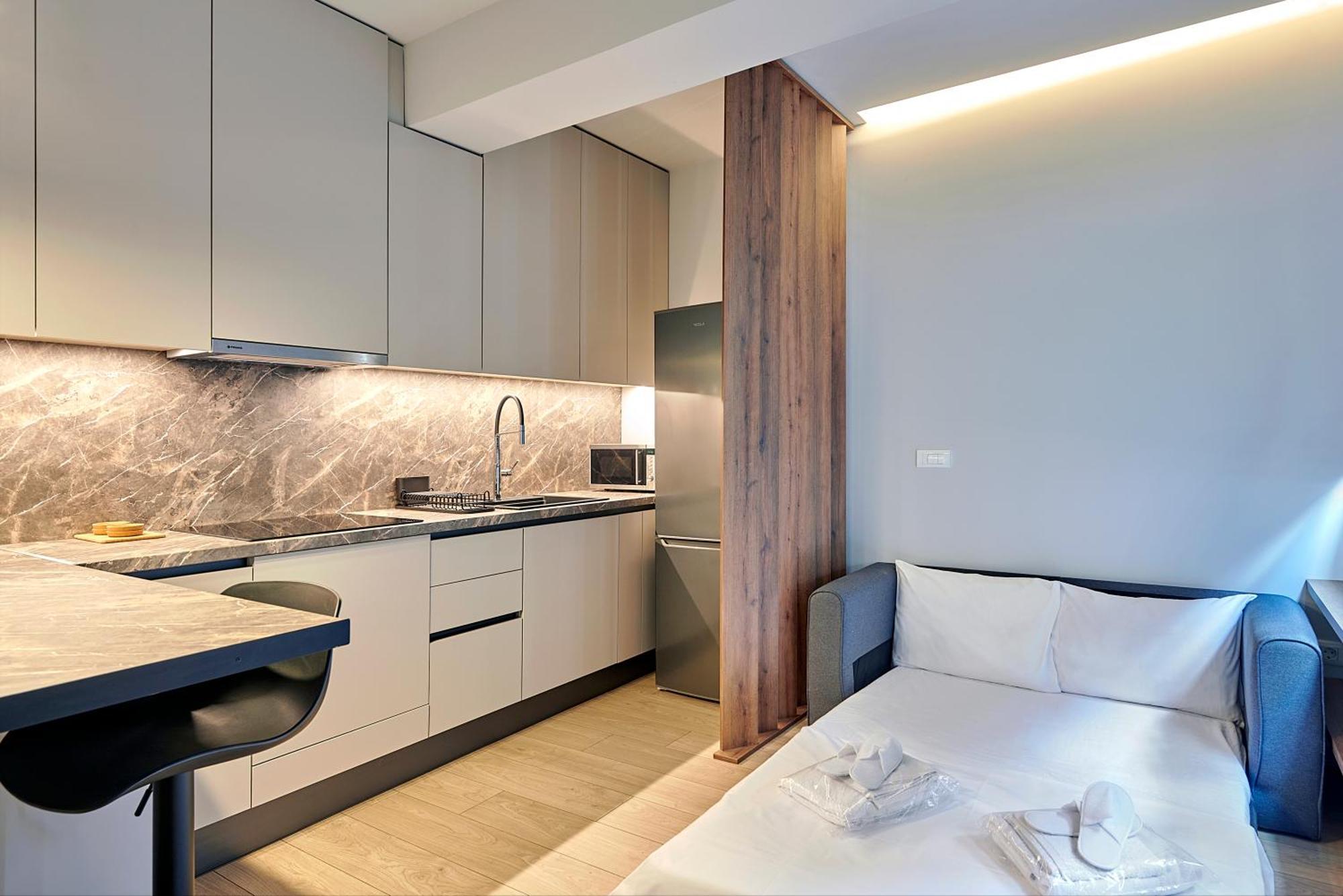 City-Center Apartment In Vibrant Monastiraki, Atenas Exterior foto